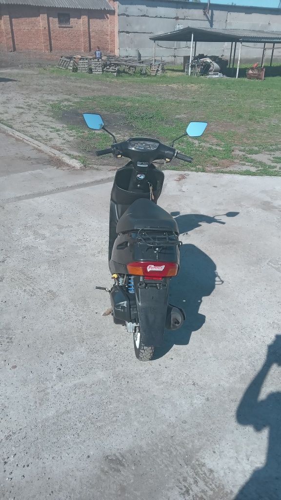 Продам скутер Хонда 27