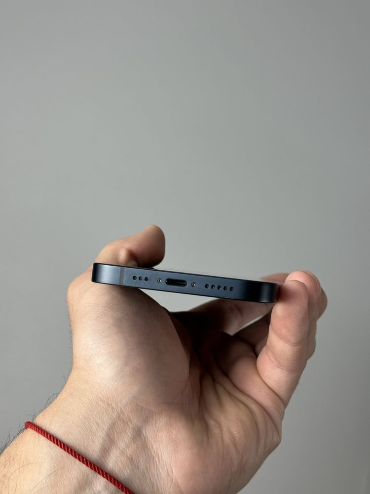 iPhone 13 128 Neverlock 100% рідна батарея