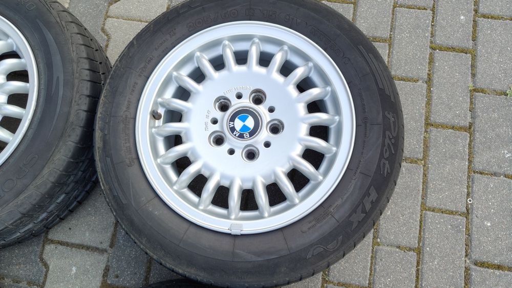 BMW E36 / 5x120 / 15 / 7J / ET47 / igły /
