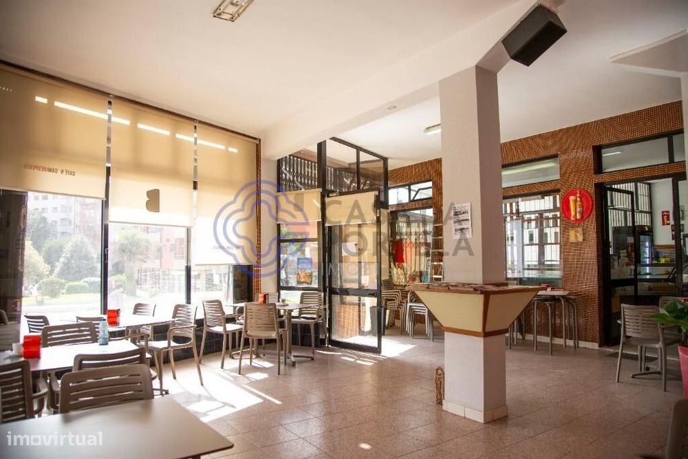 Café, Snak Bar para trespasse no Padrão da Légua