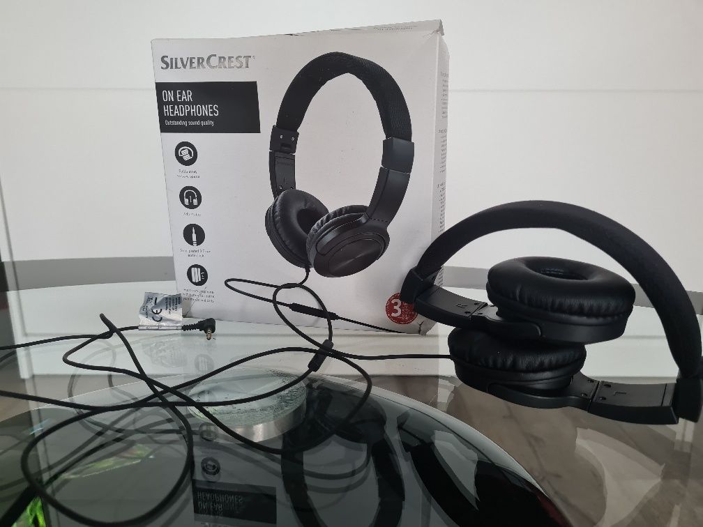SILVERCREST® Słuchawki nauszne z mikrofonem czarne
Słuchawk