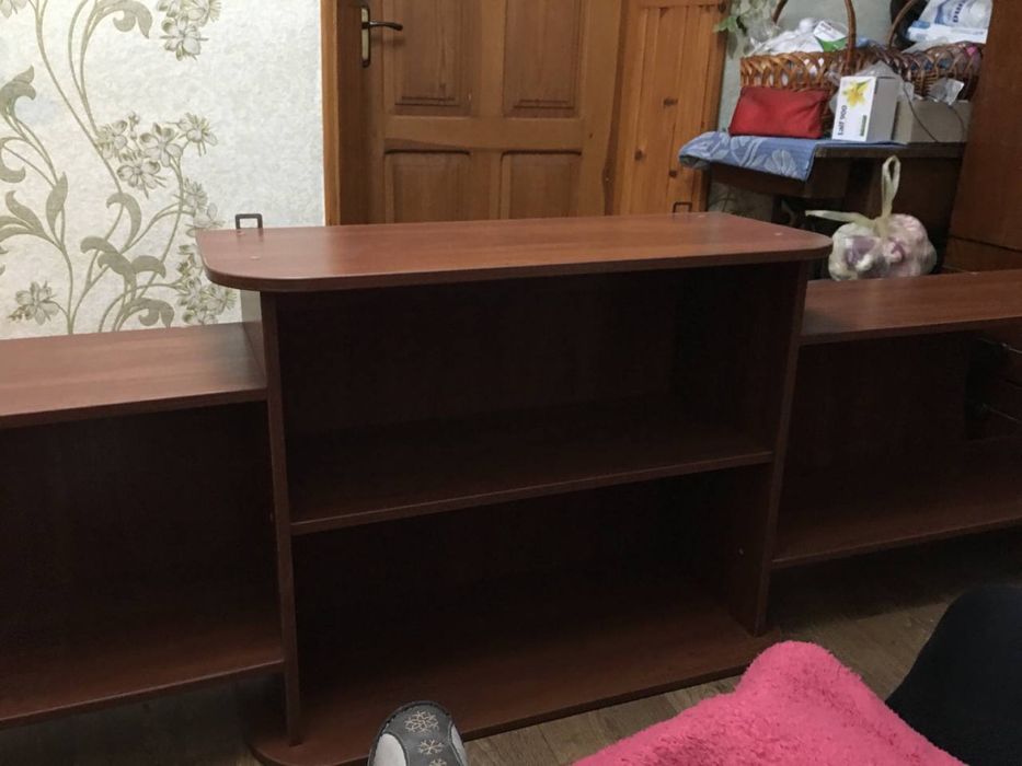 Полка на стіну або напольна