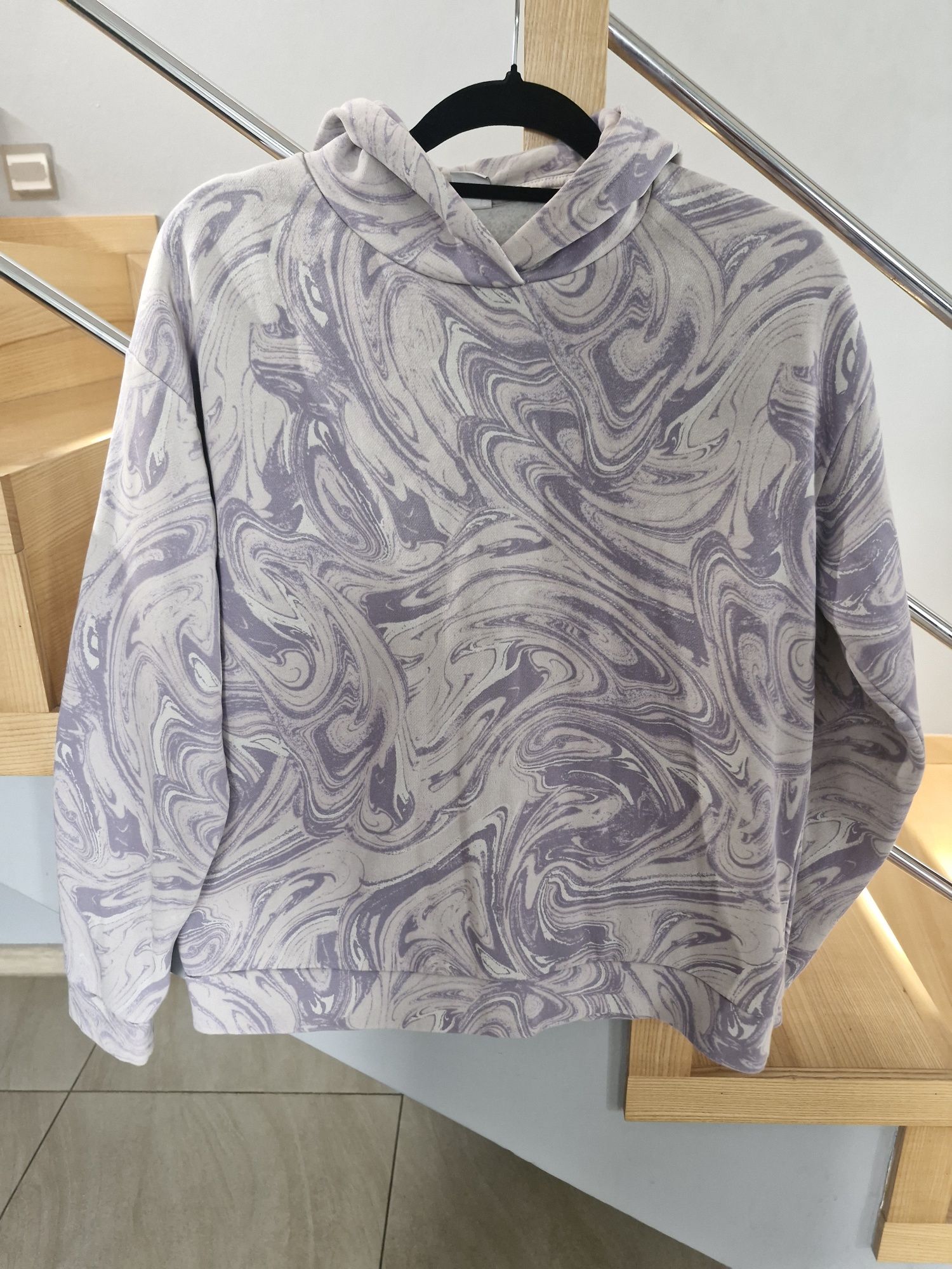 Bluza z kapturem 170 cm-14/15 lat