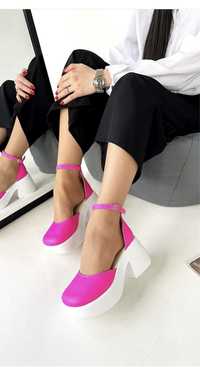 Туфлі рожеві