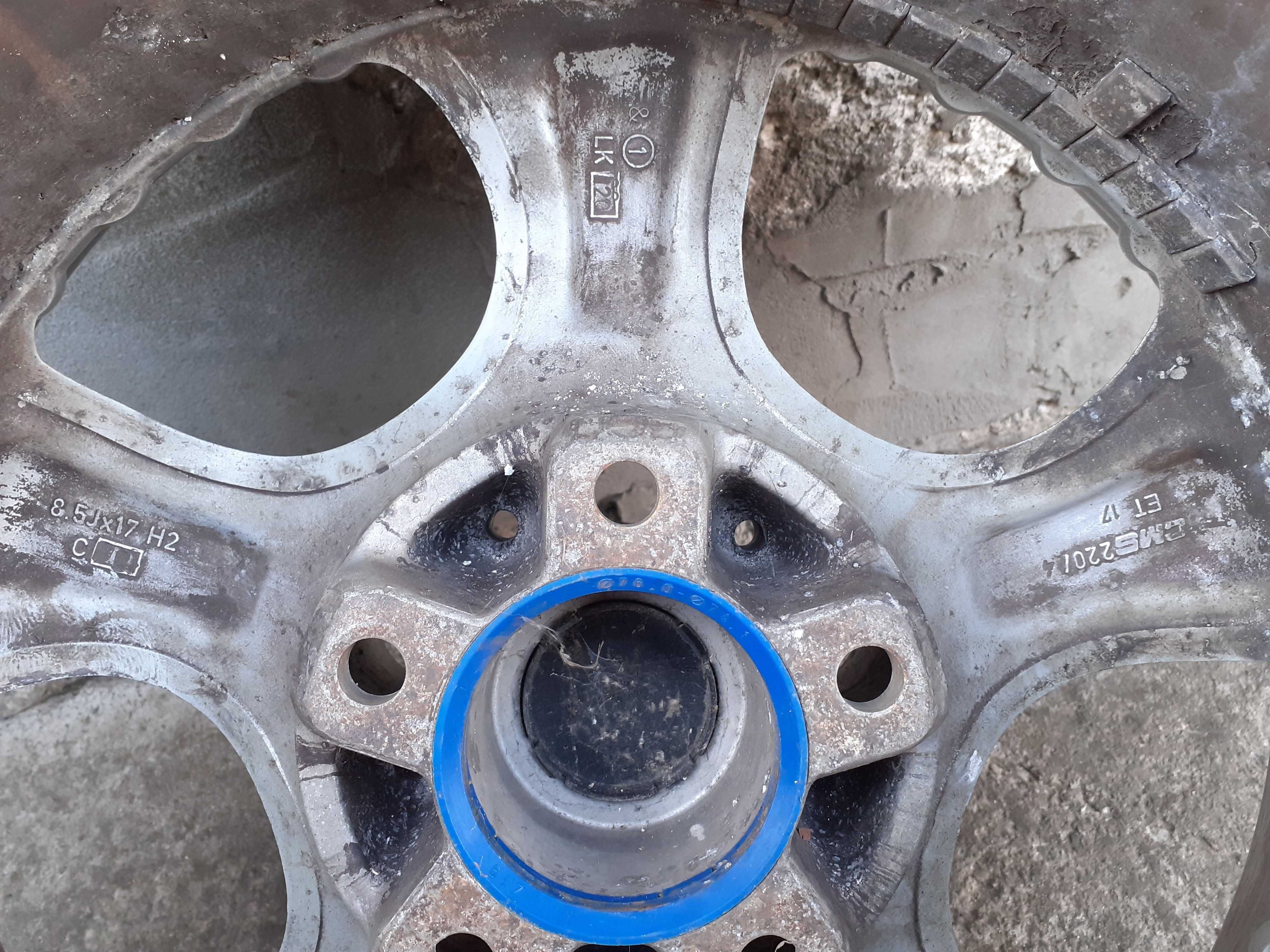 Alufelgi Felgi 17 5x120 CMS Wzór BMW M3 8.5Jx17H2 ET 17 Piasta 74.1