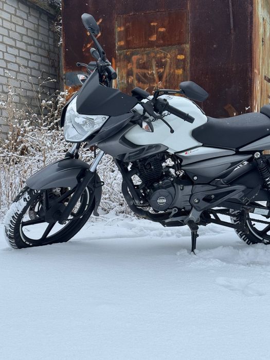 Bajaj pulsar 125