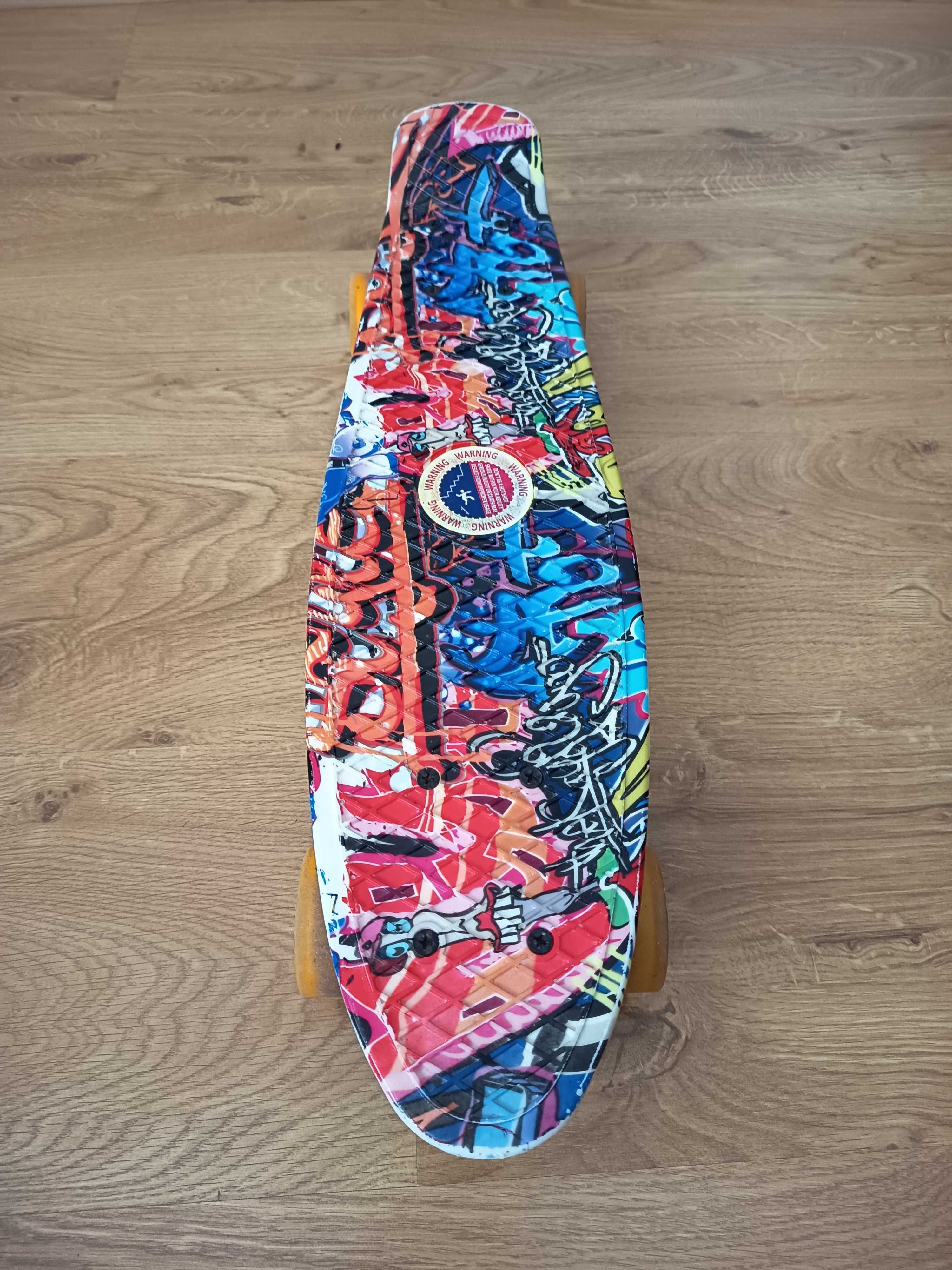 Fishboard fiszka deskorolka 56 cm graffiti F6