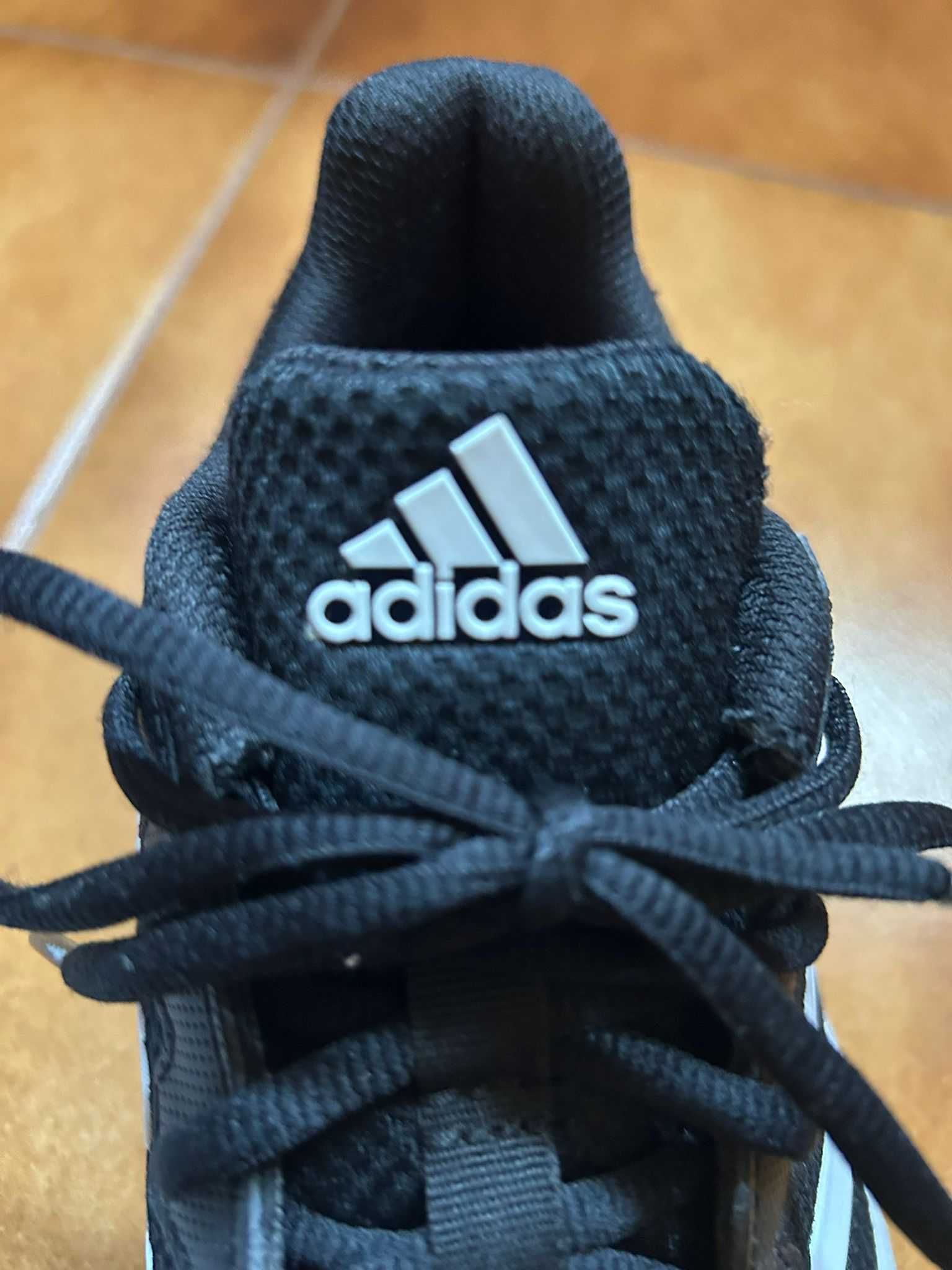 Ténis Adidas Gamecourt 2