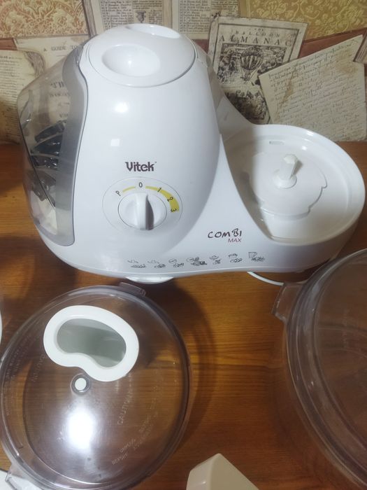 Кухонний комбайн vitek combi max