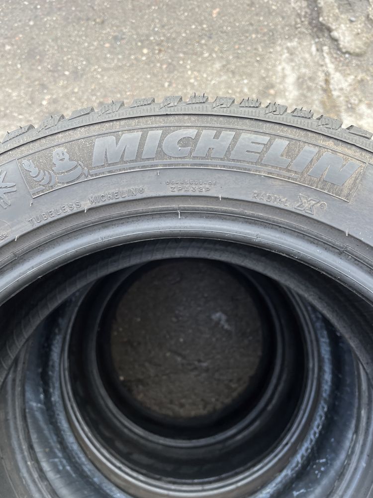 Opony Michelin 215/55r17 94V Alpin A5 AO - zimowe 2 szt 7mm Dot2621