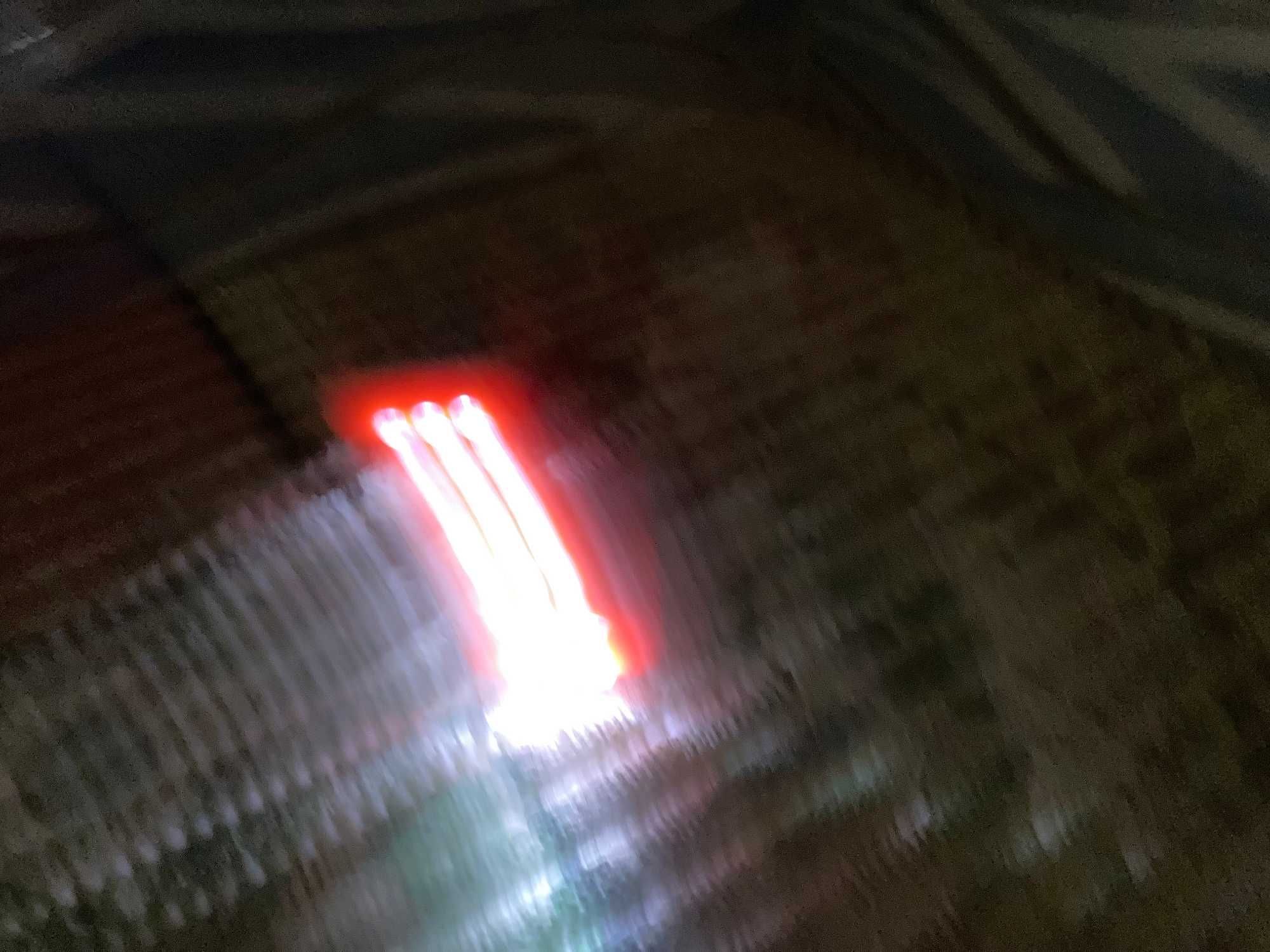 breloczki do kluczy - świecąca piłka nożna - breloczek latarka solar
