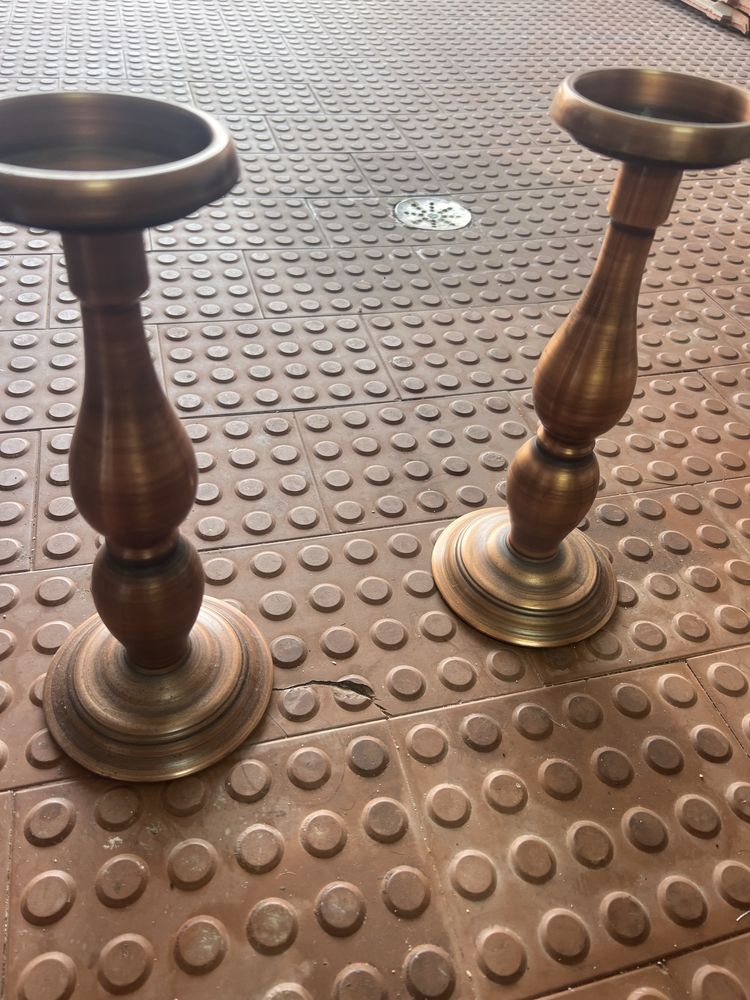 Casticas metalicos decorarivos