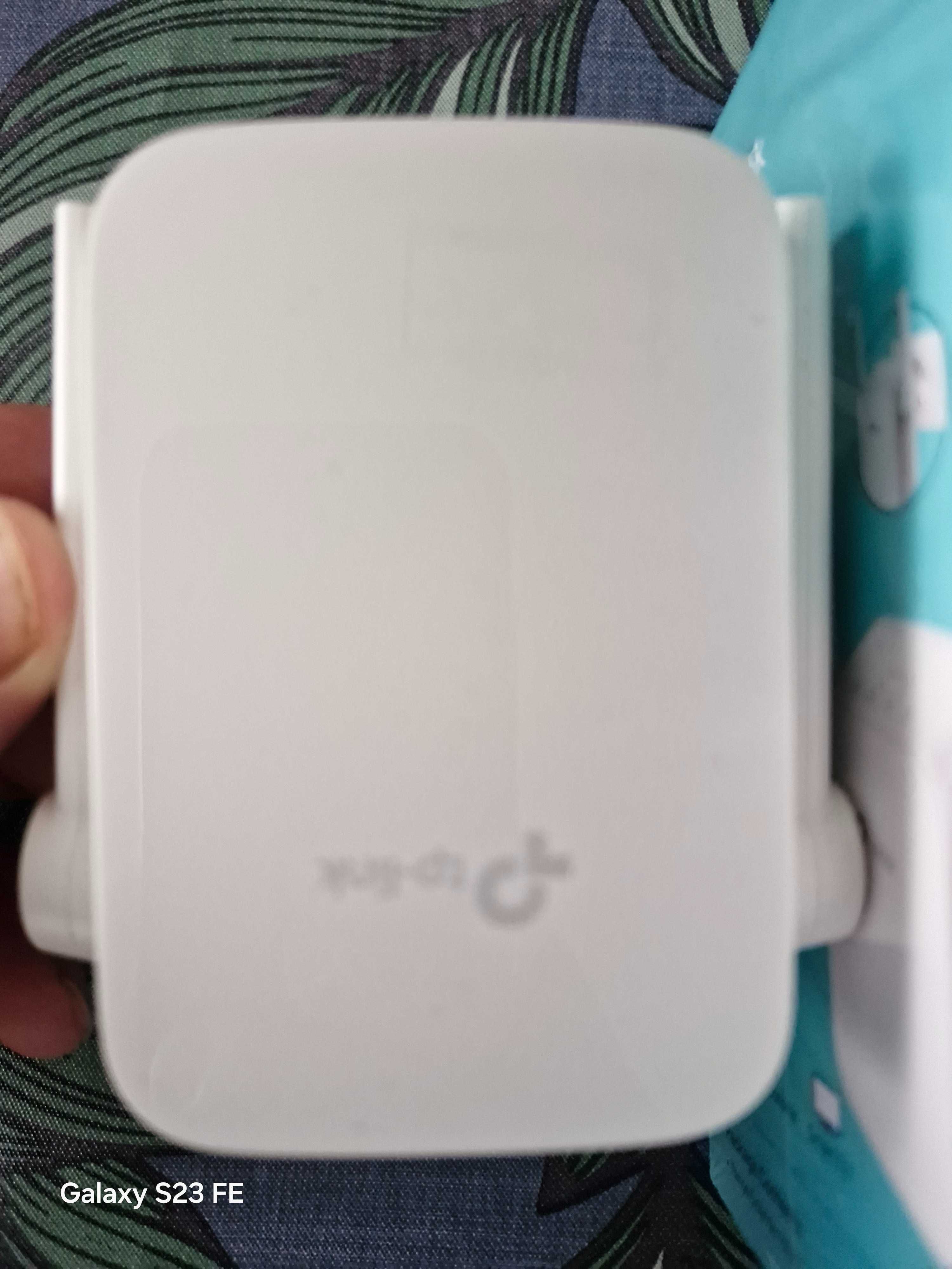 Sprzedam wzmacniacz sygnalu wifi