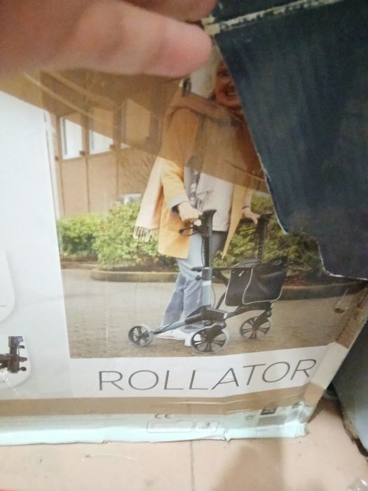 Продаю новые ходунки