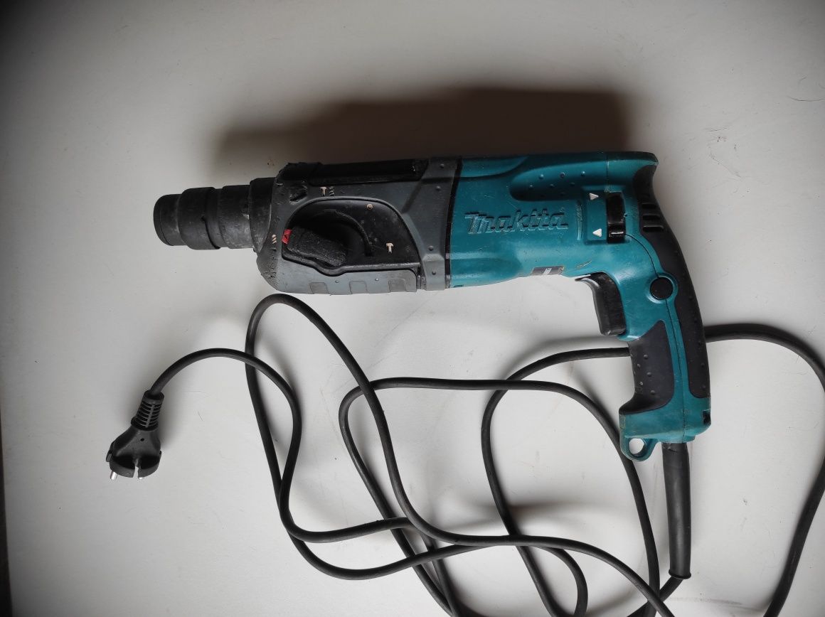 Młotowiertarka Makita HR2470