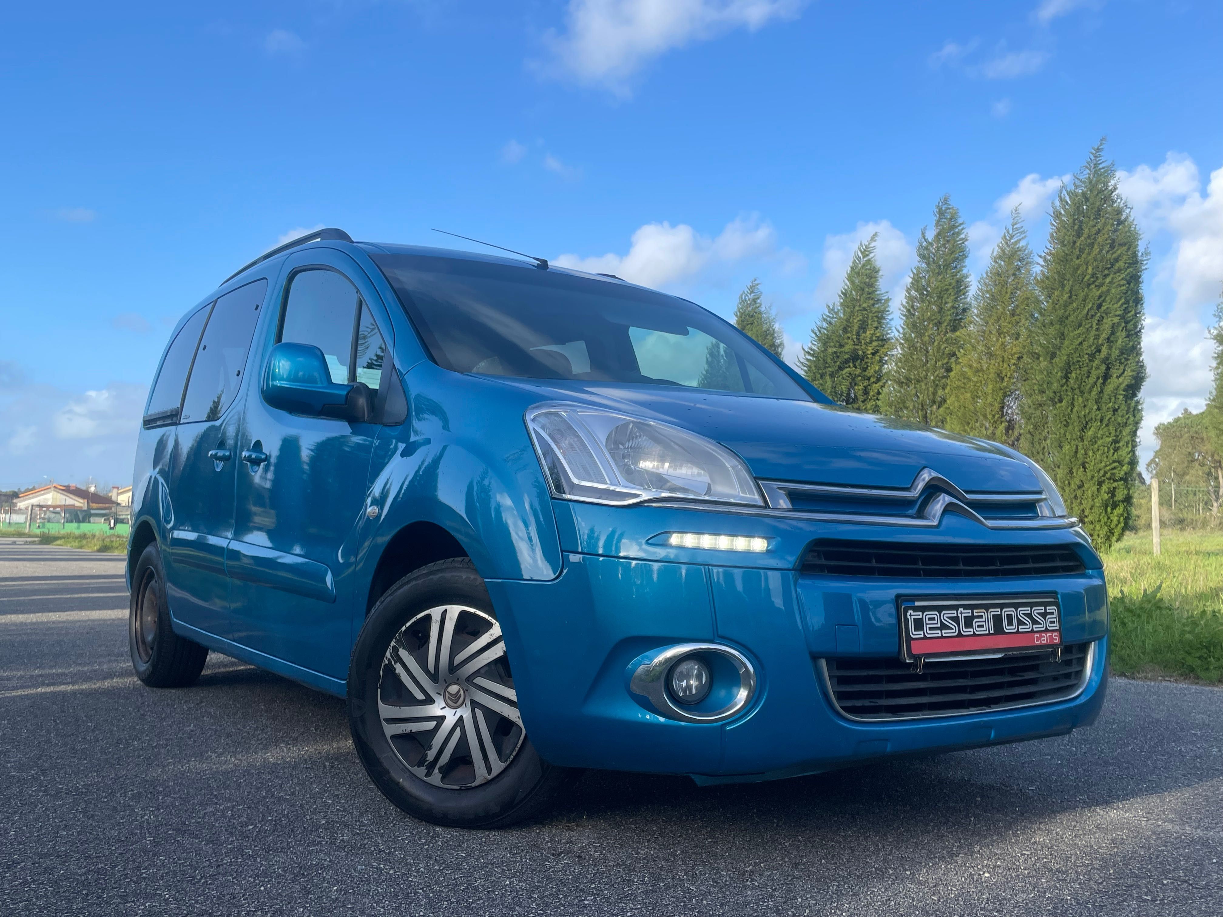 Citroen Berlingo 5-Lugares Automâtica