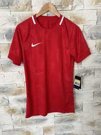 T-Shirt Nike r. S