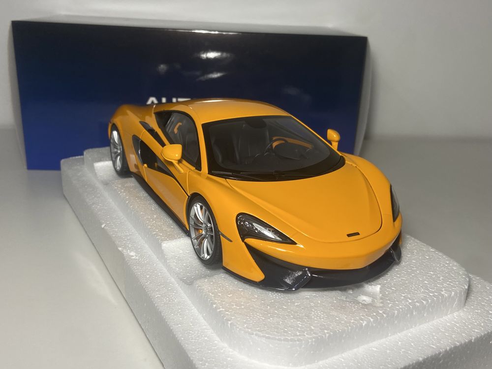 Sprzedam model 1:18 McLaren 570S AutoArt [NOWY]