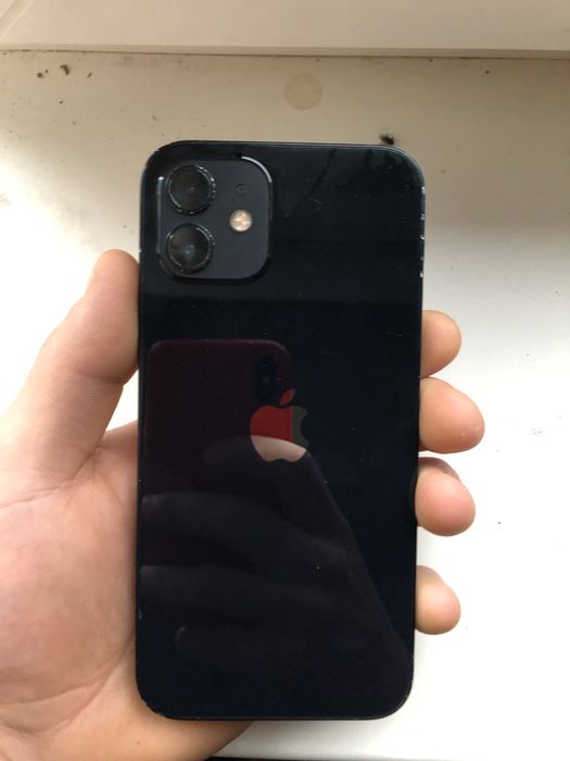 iPhone 12 в нормальному стані