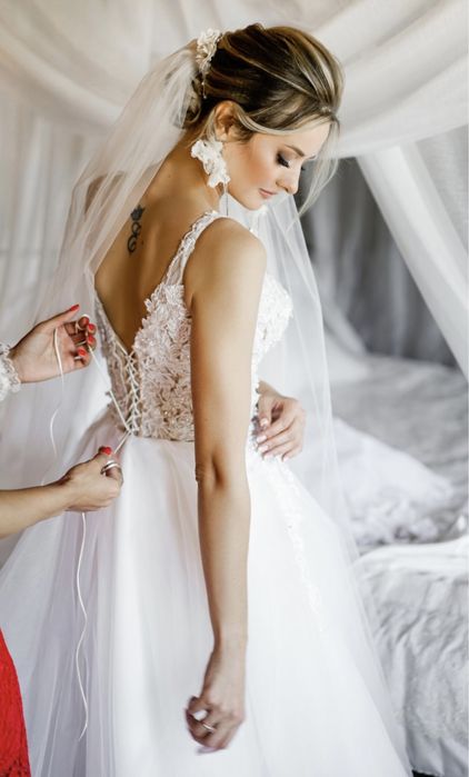 Свадебное платье