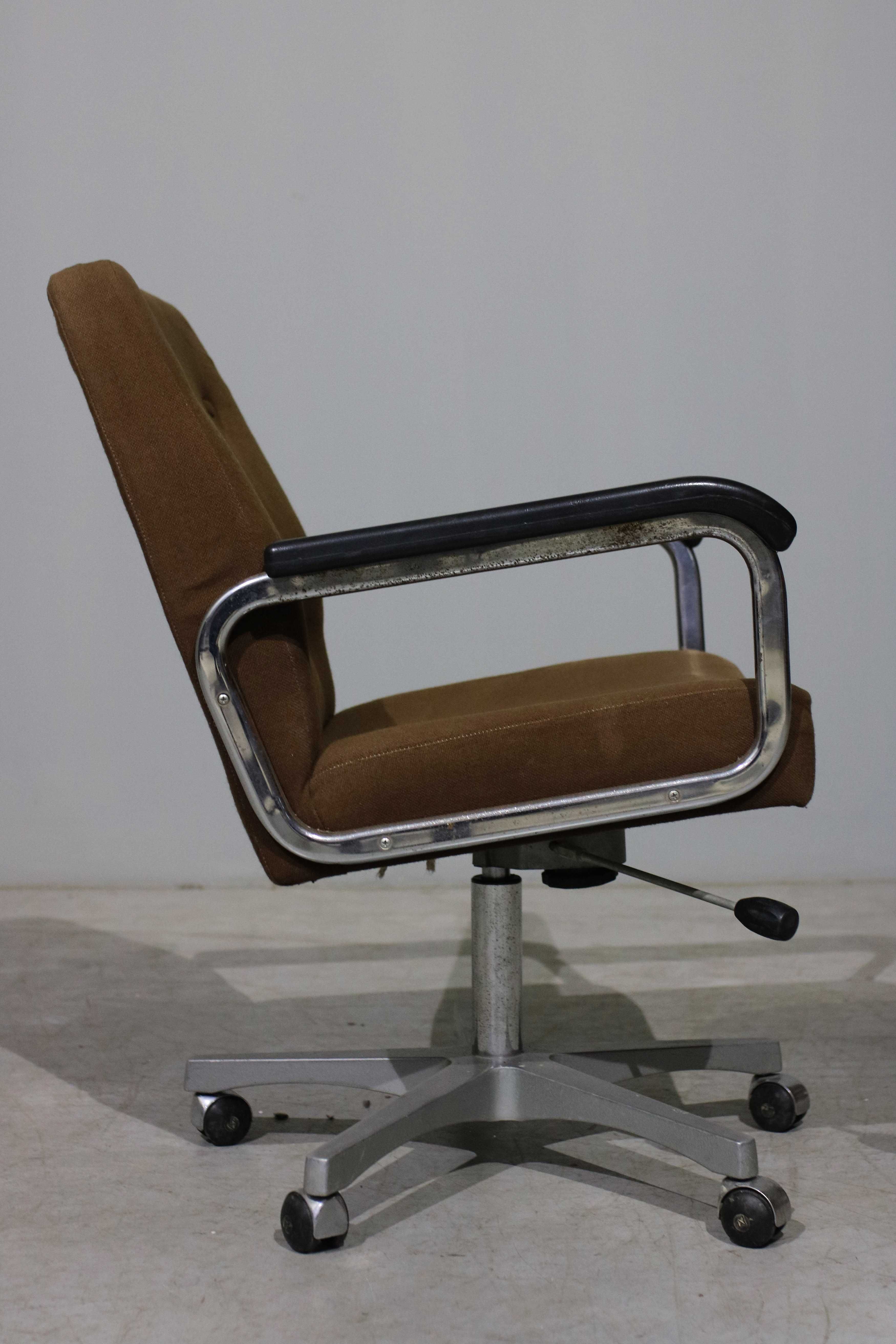 Cadeira de escritório nórdica| Chair design| Office Furniture