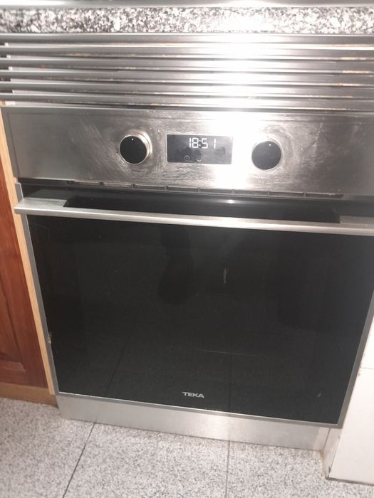 Forno TeKa  electrico termoventilado novo  200€