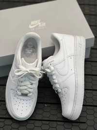 Nike Air Force 1 Low‘07 White   43