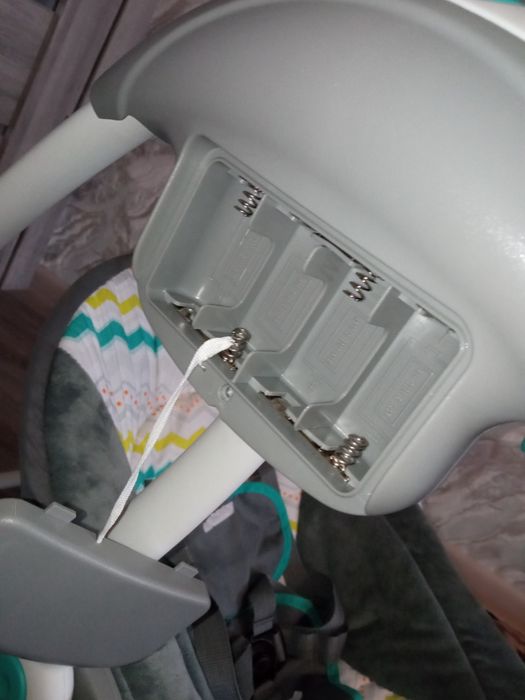 Заколихуючий центр, крісло гойдалка Mastela