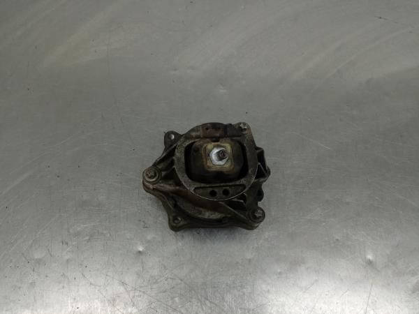 Apoio do motor BMW 1 (E87)