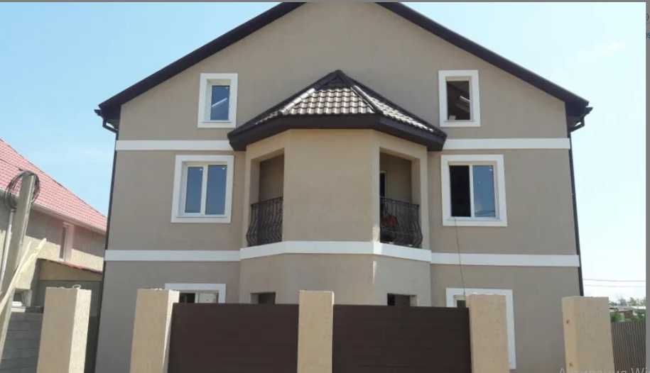 Продам отличный теплый дом Червоном Хуторе