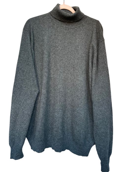 Кашеміровий светр