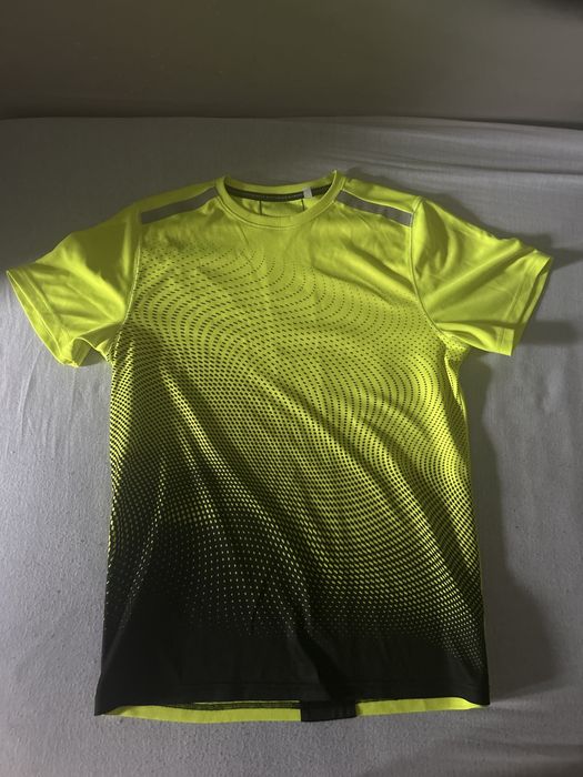 Koszulka sportowa z nadrukiem odblaskowym New Limits