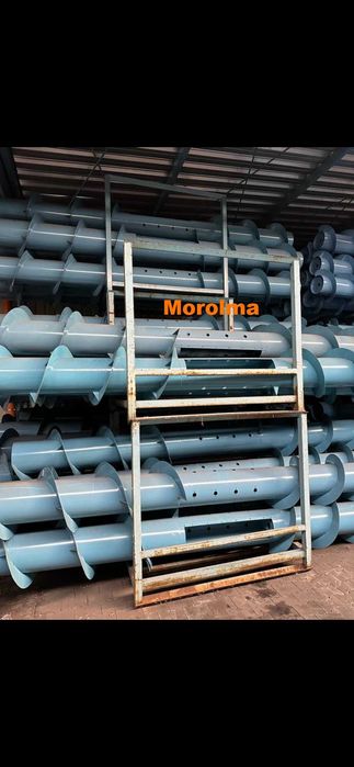 Podajnik ślimakowy na heder ślimak BIZON SUPER Z-056 REKORD Z-058 Z050