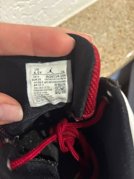 Buty JORDAN NIKE roz 39 oryginalne zadbane chłopięce