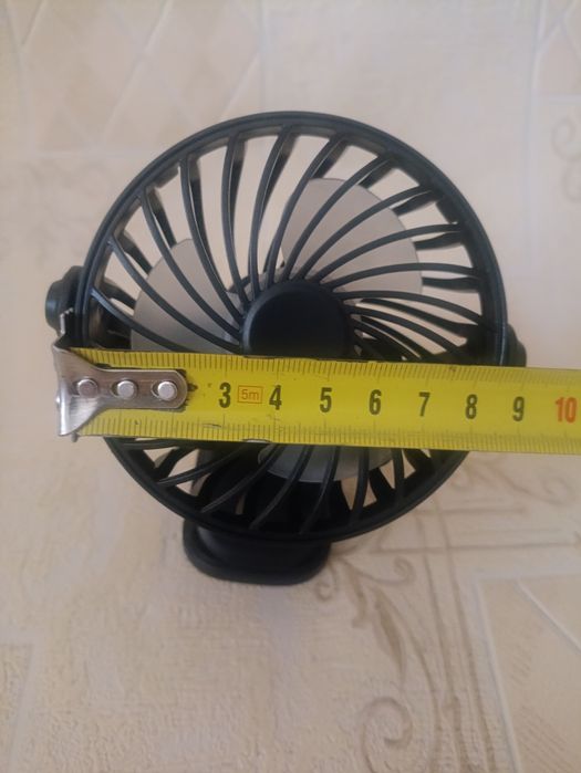 Вентилятор с прищепкой и подсветкой - 3 скорости (от АКБ и сети)