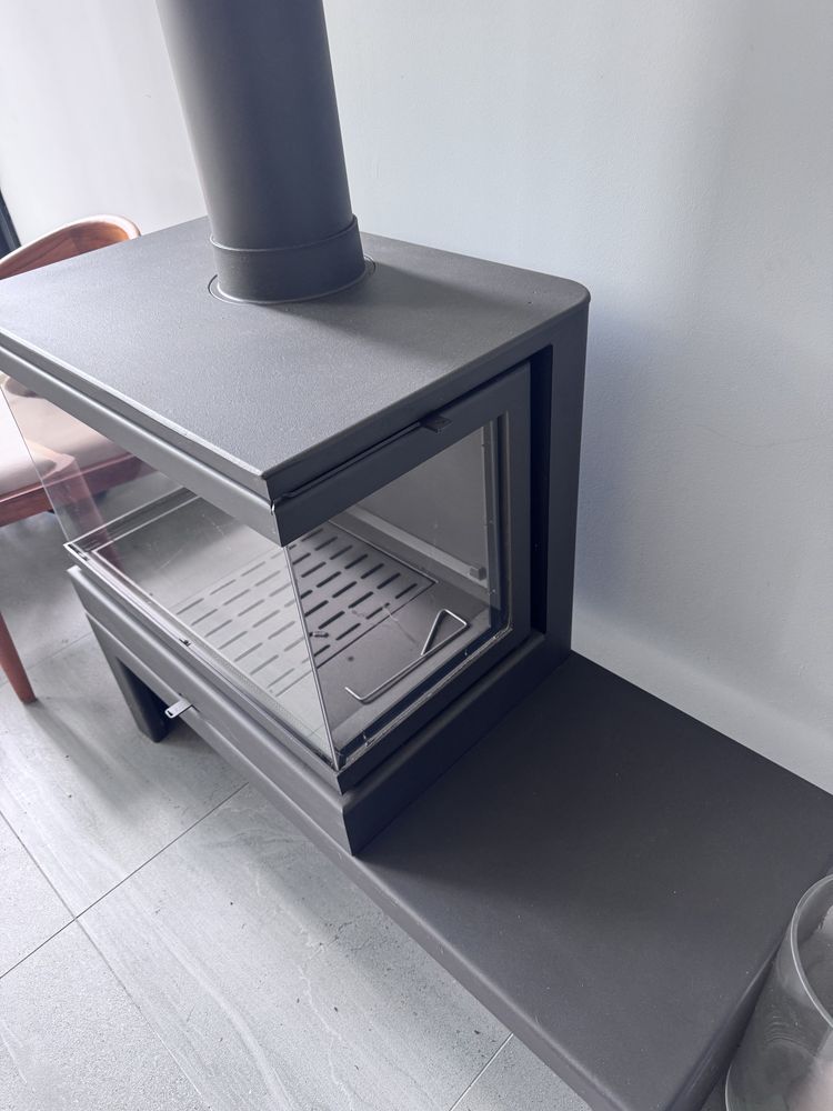 Nowy piec kominkowy KFD STO MAX 14 3F