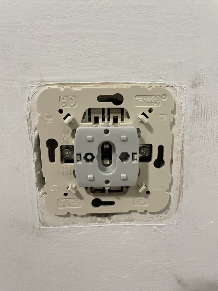 Interruptores Efapel Sirius 70 creme