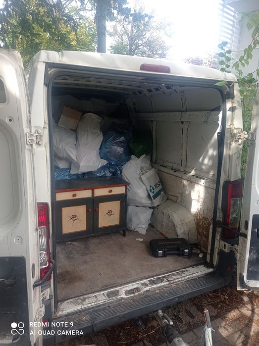 Opróżnianie sprzątanie domów piwnic mieszkań strychów