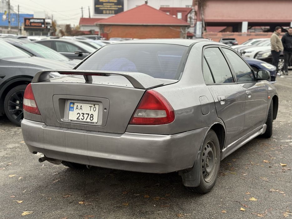 Mitsubishi Mirage 2001 1.8 Бенз/газ