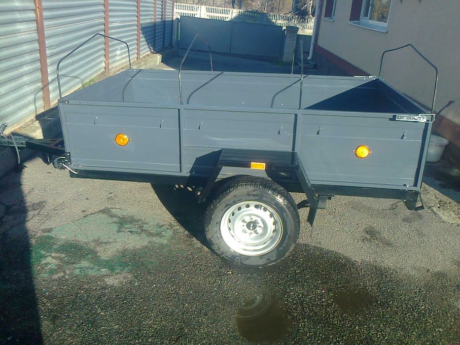 Причіп легковий  КМЗ 1-20 на 2-00