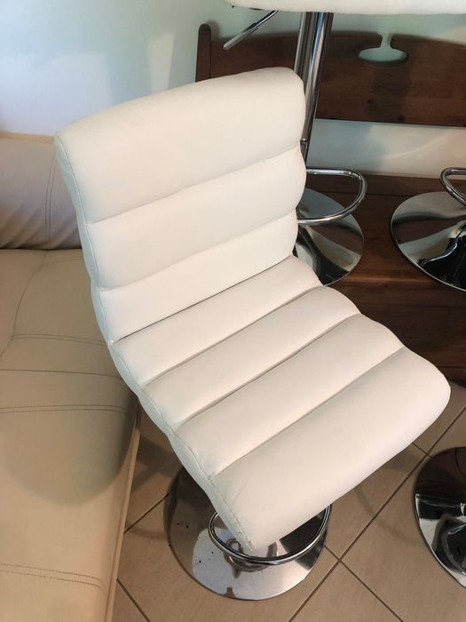 Conjunto de 4 Bancos Ajustáveis ou de Cabeleireiro