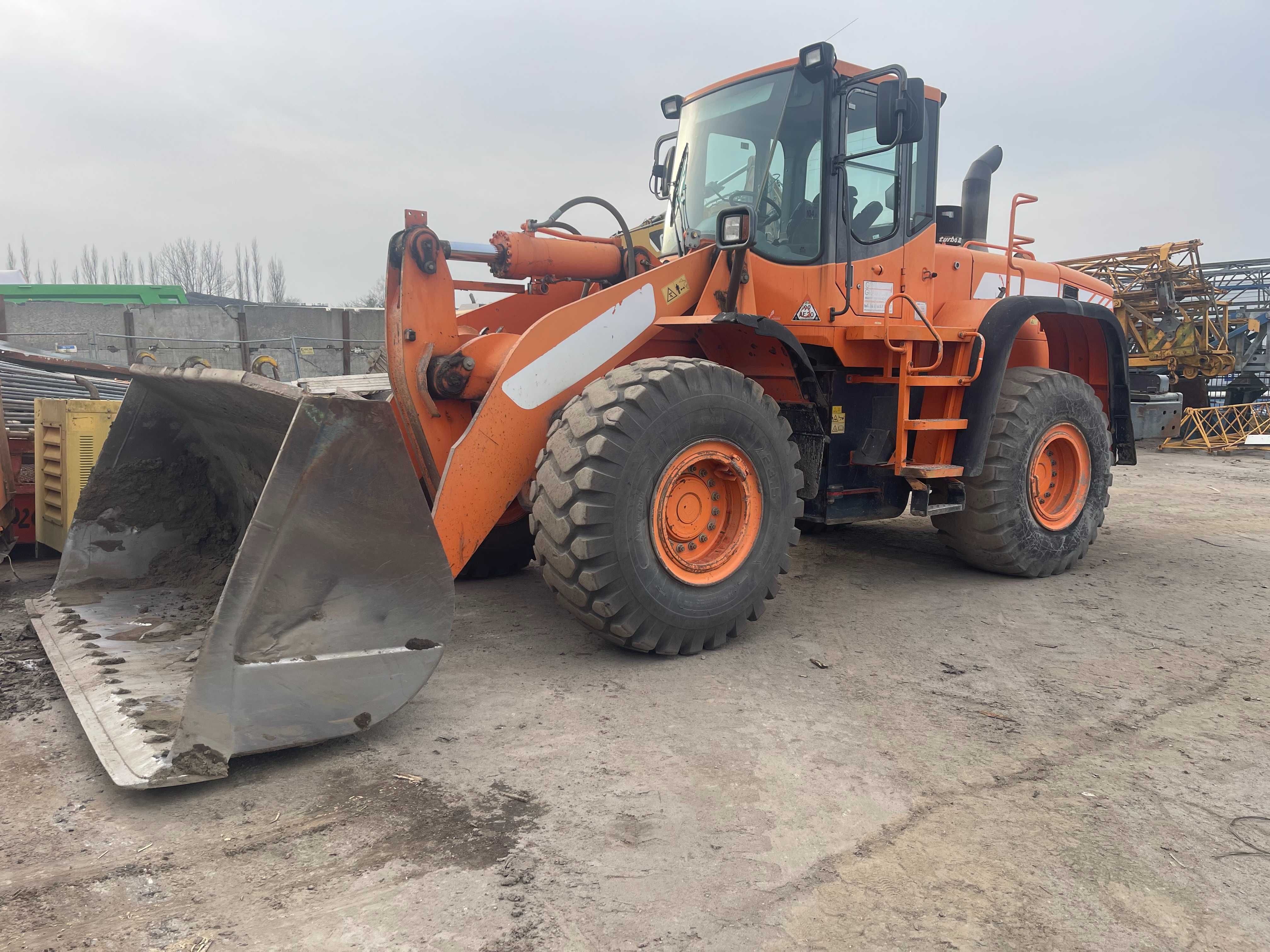 Ładowarka DOOSAN DL 350 ROK PROD. 2011