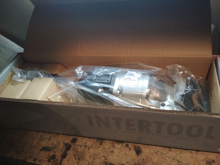 Гайковерт пневматичний квадрат 1"    2200 Нм, INTERTOOL PT-1104