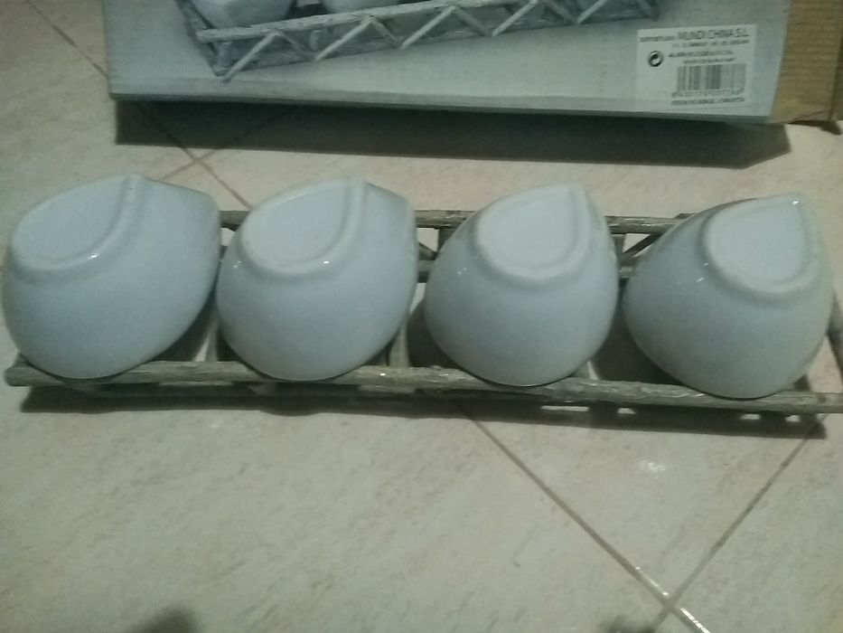 Tigelas para aperitivo ou molhos novas