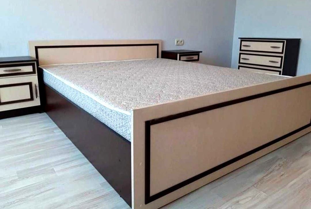 Комплект двуспальная 160 кровать с матрасом в наличии в Полтаве!