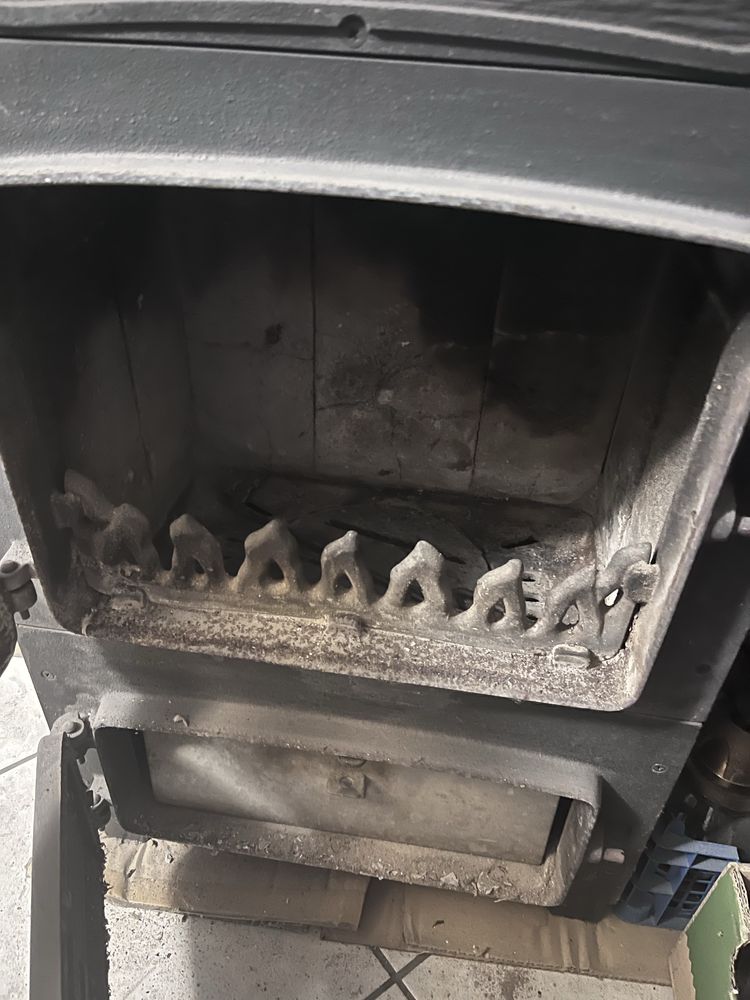 Żeliwny kominek KAMINO 6KW