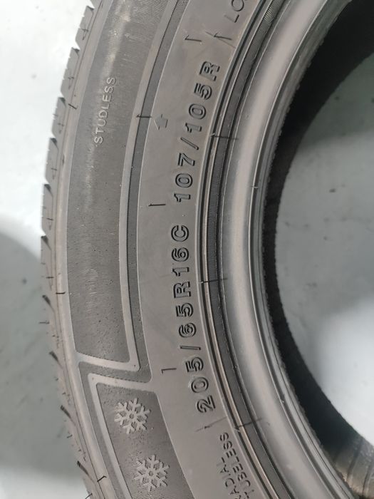 2 pneus semi novos trocmok 205-65R16 C - Oferta dos Portes