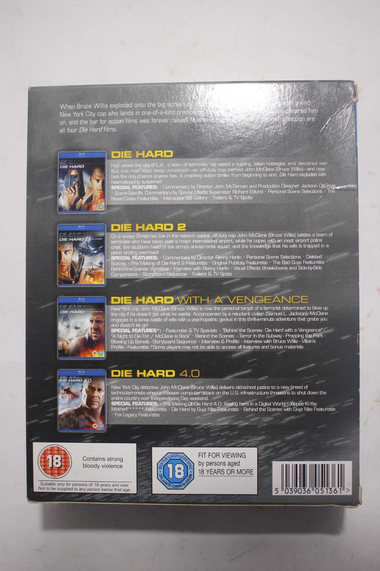 Caixa com 4 Blu-ray Disc - Die Hard - Quadrilogy - Bruce Willis