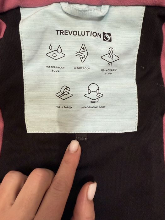 Термо куртка на дівчинку 152/158 см., Trevolution+ шапка