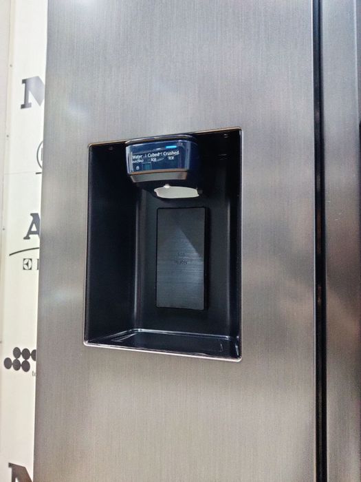 Великий холодильник Samsung™ R56GN8321B1 Side by Side. З льодом+вода!